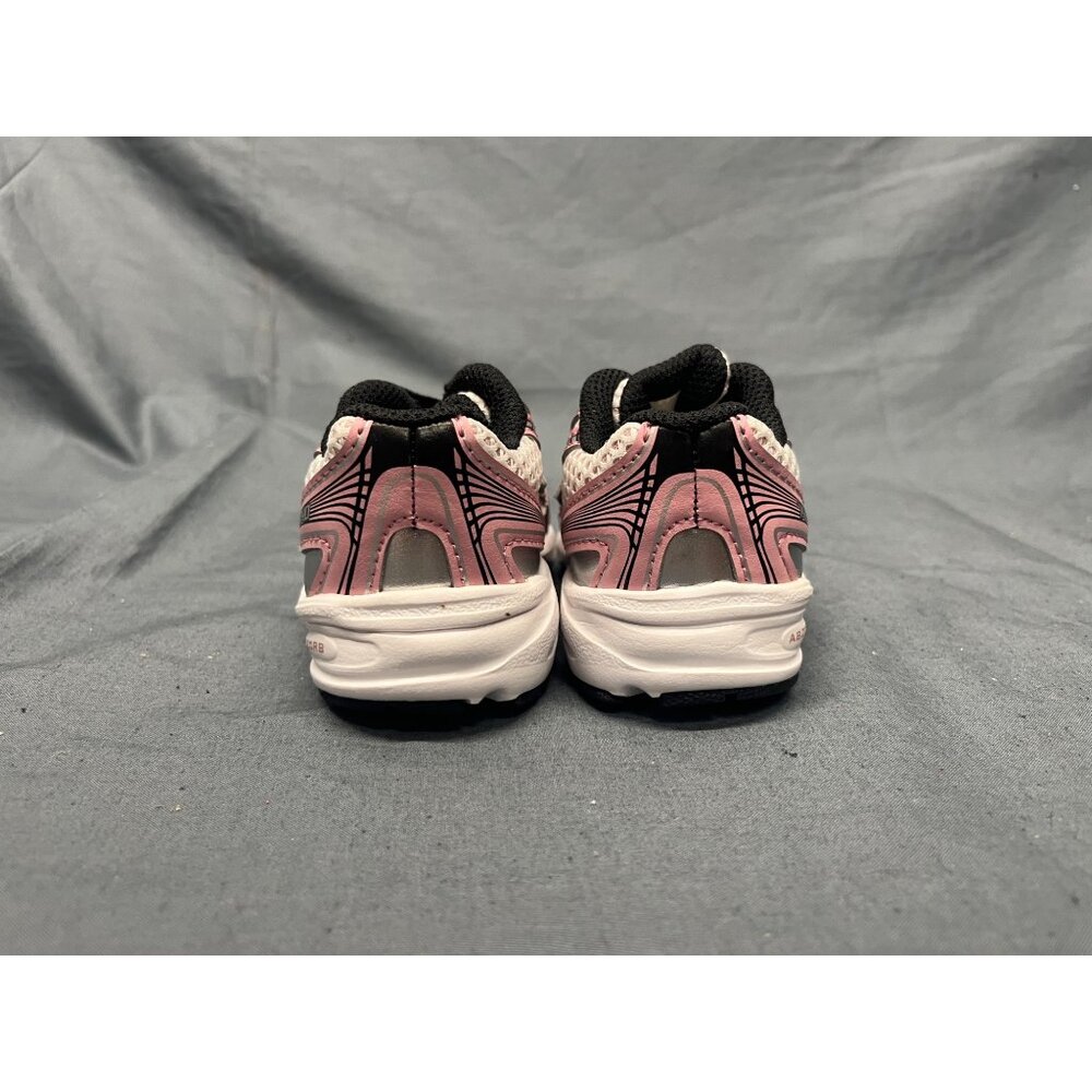 New Balance Toddlers Sneakers IZ740DK Lace Up Pink Size 9 NEW NO BOX! - Picture 7 of 10